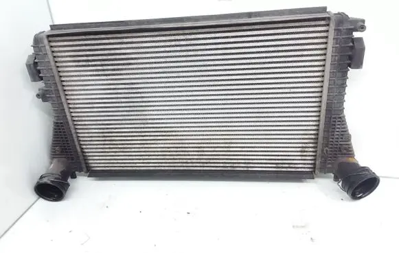 Skoda Octavia Mk2 (1Z) Intercooler radiator 1K0145803L