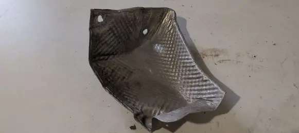 Dodge Durango III Exhaust heat shield 68067437