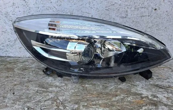 Renault Scenic III - Grand scenic III Headlight/headlamp 260106928R