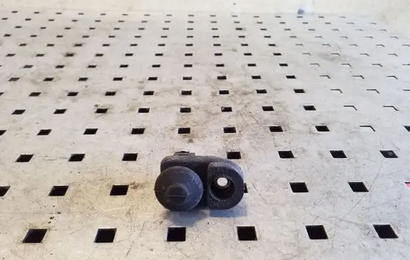 Nissan Qashqai Rear door sensor 