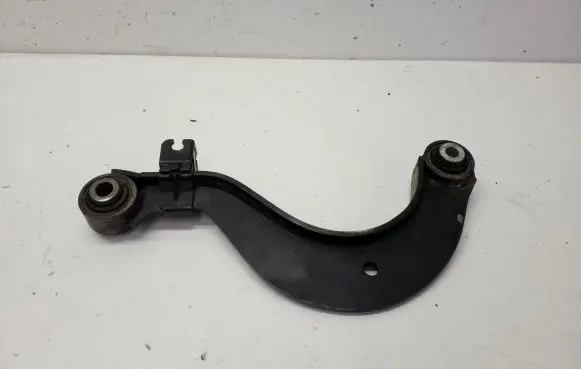 Volkswagen Tiguan Rear control arm 1K0505323