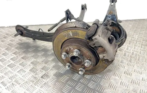 Ford Focus Rear wheel hub spindle/knuckle 