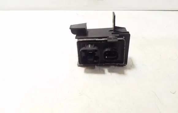 Chevrolet Captiva Glow plug pre-heat relay 55574293