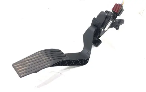 Jeep Compass Accelerator throttle pedal 51942423