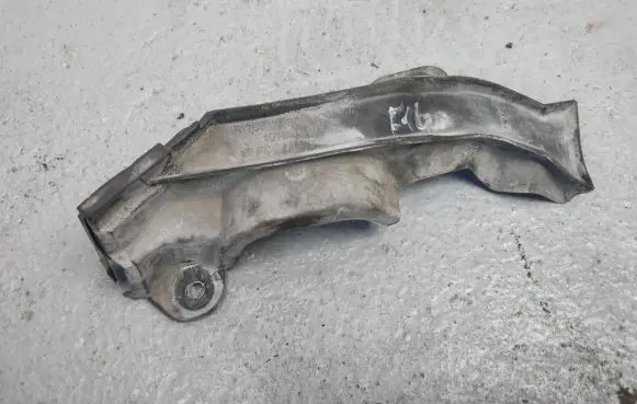 BMW 5 F10 F11 Other engine bay part 7206570