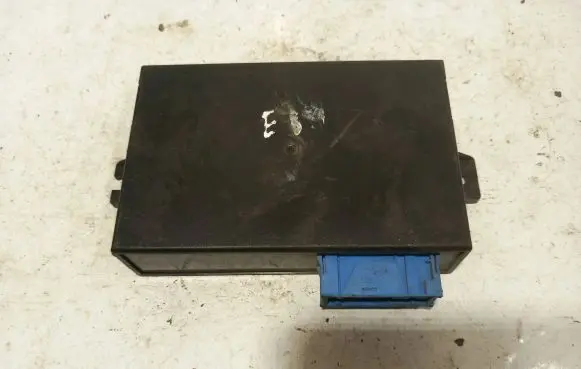 BMW 7 E38 Comfort/convenience module 65718369062 189610 118680
