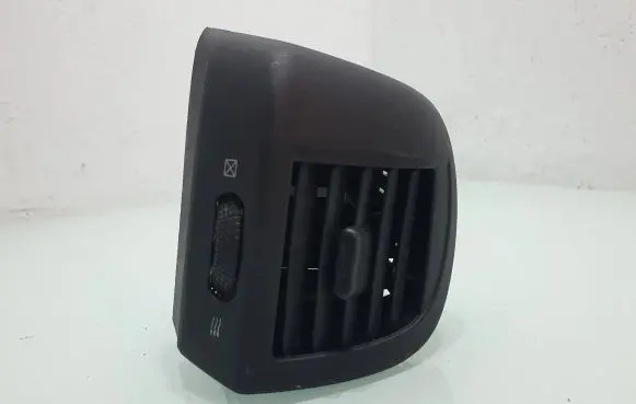 Nissan Micra Dashboard side air vent grill/cover trim 68761