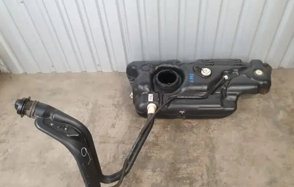 Peugeot 2008 I Fuel tank 9675211680