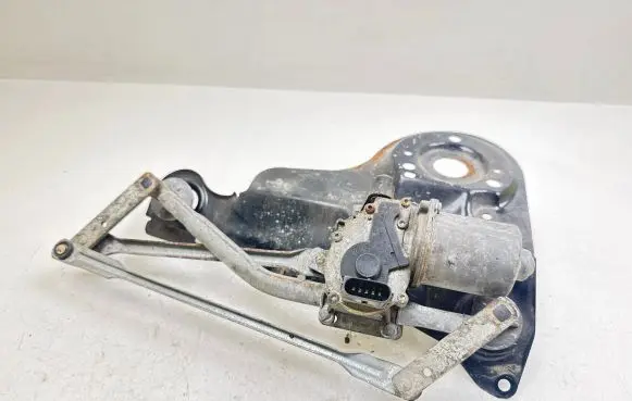 Ford Fusion Front wiper linkage and motor 404745 2S6T17B571AC