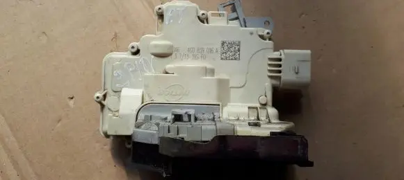 Audi A7 S7 4G Rear door lock 4G0839016A