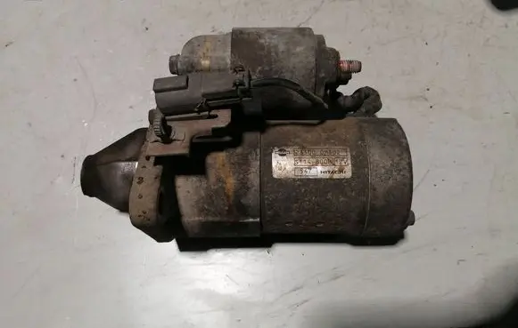 Nissan Almera Tino Starter motor 233000M302 S114800B