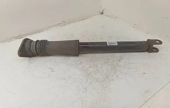 Hyundai ix35 Rear shock absorber/damper 553113U010