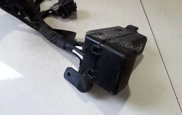 Toyota Corolla Verso AR10 Fuse box set