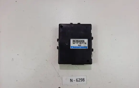 Mitsubishi Grandis Other control units/modules 8638A006