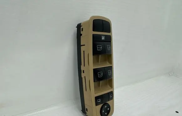 Mercedes-Benz R W251 Electric window control switch A2518300090 03728353