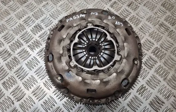 Volkswagen PASSAT B7 Clutch set kit 022141031S