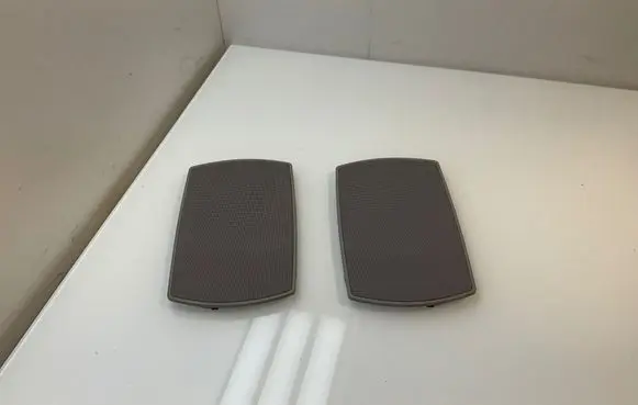 BMW 5 E60 E61 Parcel shelf speaker trim grill 7066343