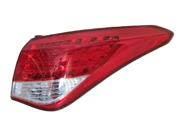 Hyundai i40 Rear/tail lights 924023Z3