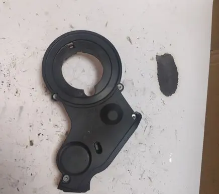 Audi A1 Timing belt guard (cover) 04L109147E