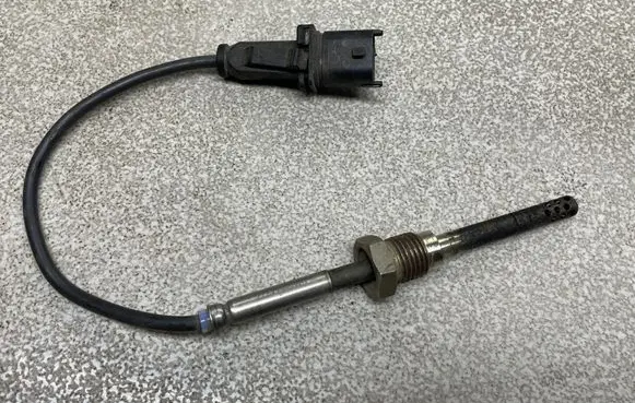 Opel Astra J Exhaust gas temperature sensor 55564977