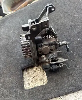 Citroen C4 Grand Picasso Fuel injection high pressure pump 0445010102 9656300380