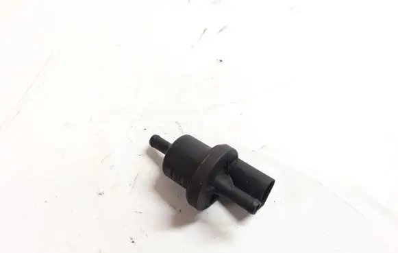 Volkswagen Polo Vacuum valve 0280142345