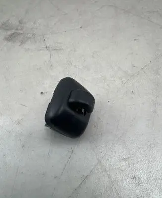 Audi Q3 8U Sun visor clip/hook/bracket 8U0857562A