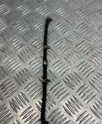 Opel Insignia A Fuel injector supply line/pipe 