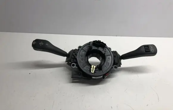 BMW Z4 E85 E86 Indicator stalk 8376445