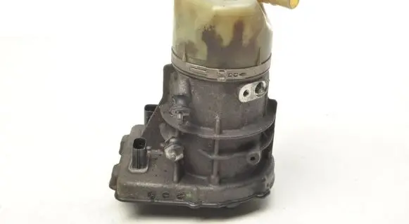 Volvo XC60 Power steering pump 31360493
