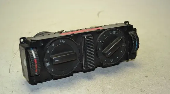 Mercedes-Benz C W202 Climate control unit 2028300985 9140010092