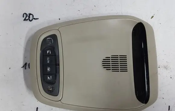 Volvo V40 Front seat light 31268141