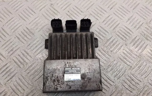 Toyota Corolla Verso AR10 Fuel injection control unit/module 8987120070 1310001371
