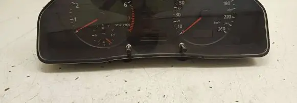 Audi A4 S4 B5 8D Speedometer (instrument cluster) 8D0919861 110008884002