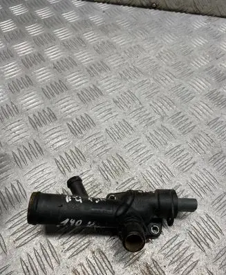 Audi A4 S4 B8 8K Engine coolant pipe/hose 03L121132AC