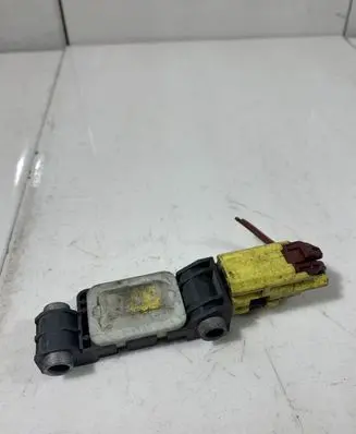 Audi A3 S3 A3 Sportback 8P Airbag deployment crash/impact sensor 8E0959651A