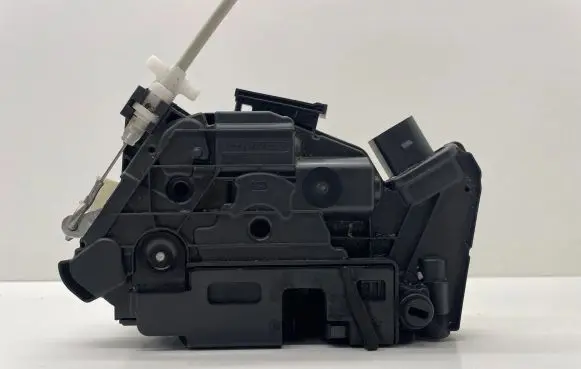 Seat Ibiza IV (6J,6P) Rear door lock 6J0839016E