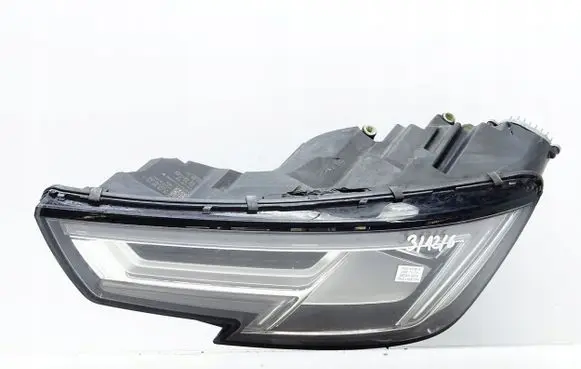 Audi A4 S4 B9 Headlight/headlamp 8W0941033A