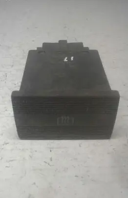 Volkswagen PASSAT B4 Windscreen/window heater switch 3A0959621