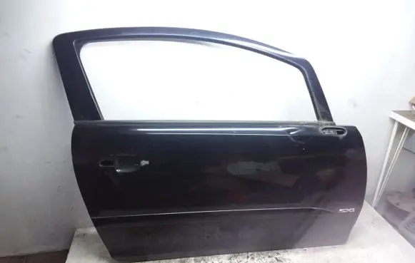 Door (2 Door Coupe)