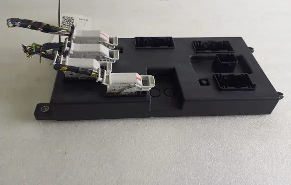 Jaguar E-Pace Central body control module J9C314F041AA 581913F04