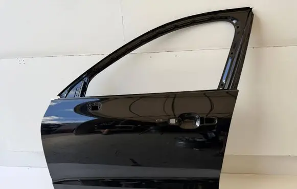Volvo XC60 Front door 