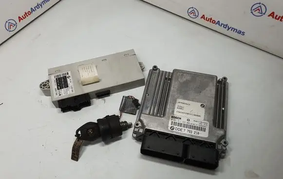 BMW 5 E60 E61 Engine ECU kit and lock set 7793210 13617793210 7794906