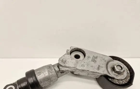 Renault Trafic III (X82) Generator/alternator belt tensioner F61211102 117501769R