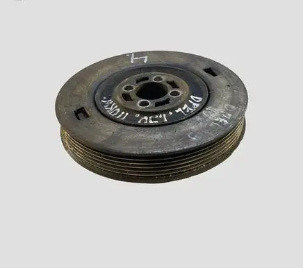 Opel Zafira B Crankshaft pulley 55196301