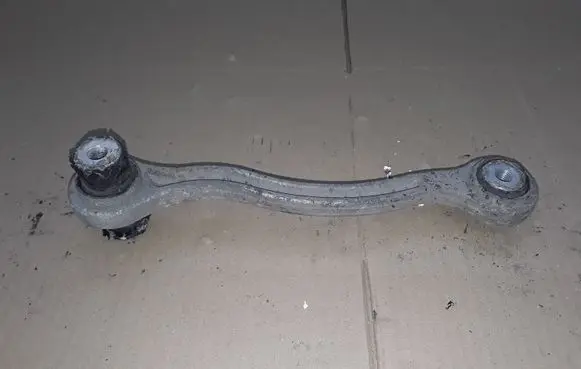 Mercedes-Benz C W204 Rear upper control arm/wishbone NOCODE