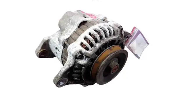 Nissan X-Trail T30 Generator/alternator 231005M310