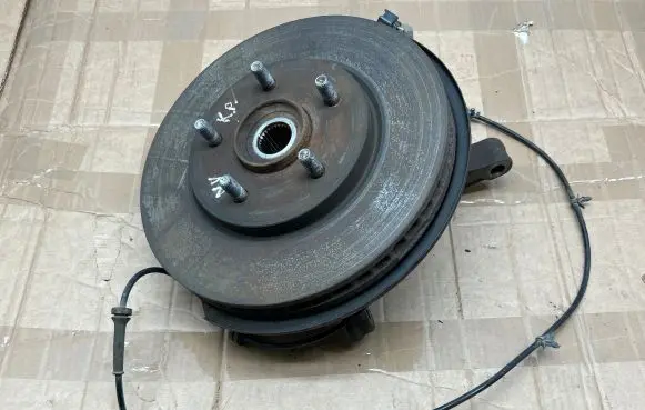 Nissan e-NV200 Front wheel hub spindle knuckle 400014FA0A S04225612C