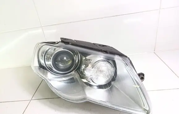 Volkswagen PASSAT B6 Headlight/headlamp 89312669