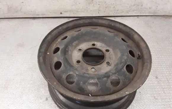 KIA Carnival R16 steel rim 